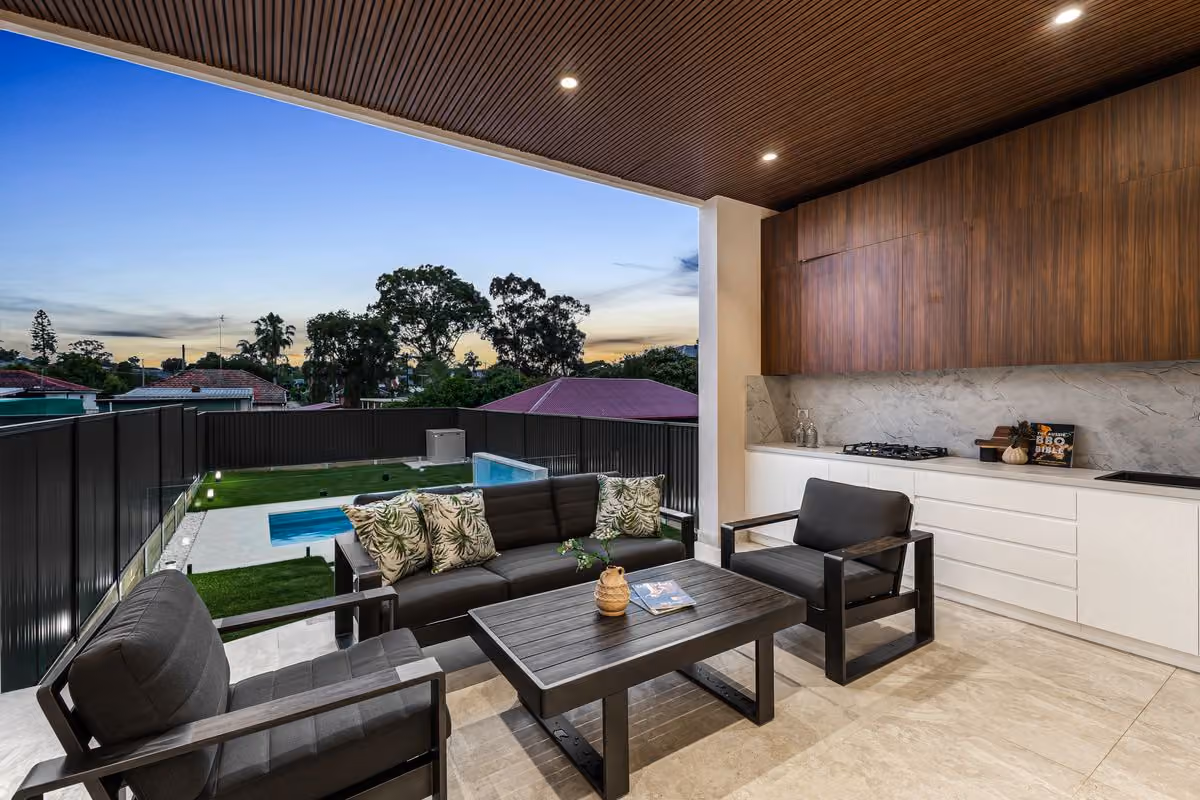 Covered alfresco space in a duplex